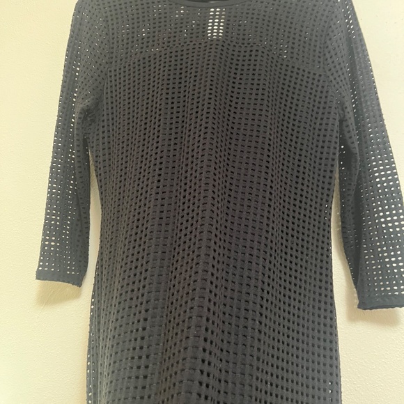 Black Dress - Picture 4 of 10